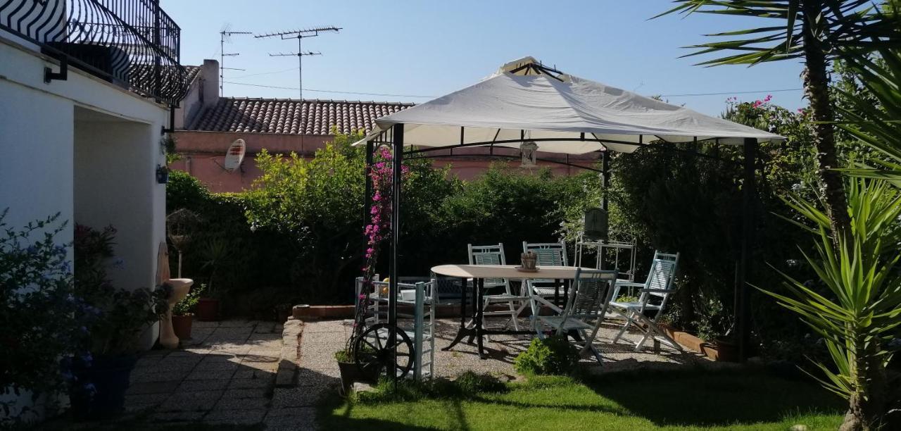 La Porta Sulla Costa Bed & Breakfast San Pantaleo Exterior foto