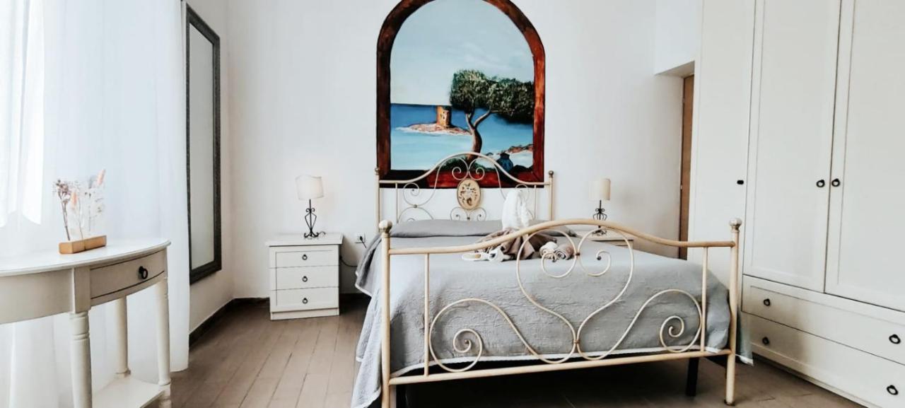 La Porta Sulla Costa Bed & Breakfast San Pantaleo Exterior foto