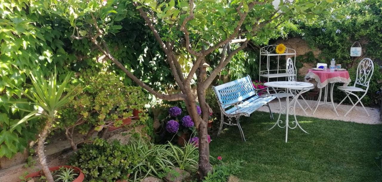 La Porta Sulla Costa Bed & Breakfast San Pantaleo Exterior foto