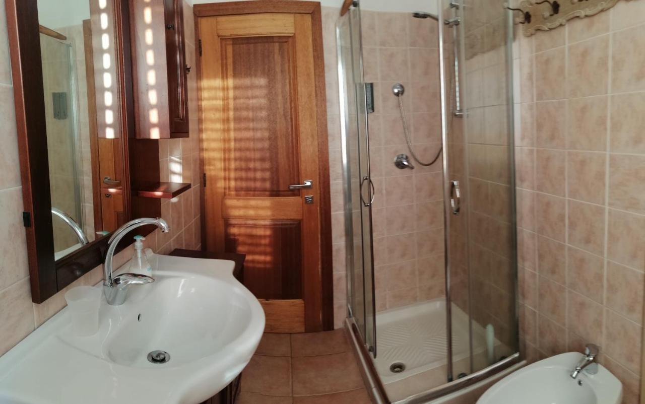 La Porta Sulla Costa Bed & Breakfast San Pantaleo Exterior foto