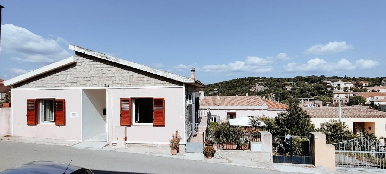 La Porta Sulla Costa Bed & Breakfast San Pantaleo Exterior foto